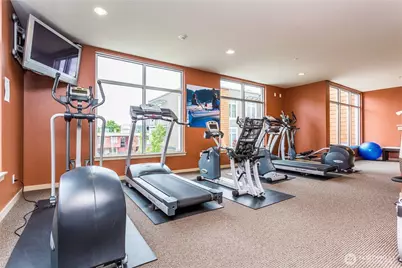125 Ferncliff Avenue NE #E242, Bainbridge Island, WA 98110 - Photo 22