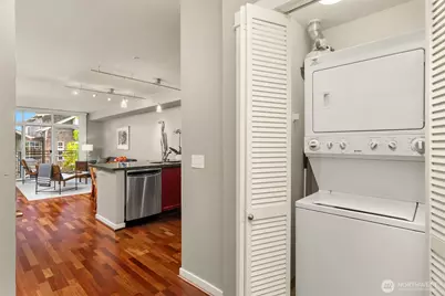 125 Ferncliff Avenue NE #E242, Bainbridge Island, WA 98110 - Photo 16