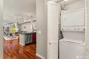 125 Ferncliff Ave NE, Bainbridge Island, WA 98110 - Photo 16