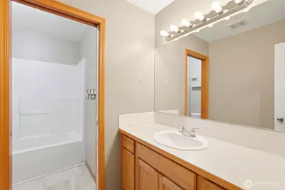 8206 211th Avenue SE, Snohomish, WA 98290 - Photo 28