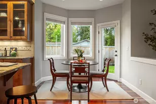 12729 NE 105th Ct, Kirkland, WA 98033 - Photo 14