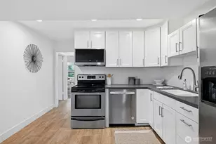 1512 6th Ave W, Seattle, WA 98119 - Photo 12