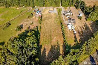 7633 Avery Lane, Custer, WA 98240 - Photo 10