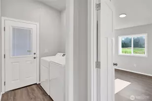 7633 Avery Ln, Custer, WA 98240 - Photo 30