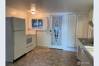 3722 Forest Beach Drive, Gig Harbor, WA 98335 - Photo 22