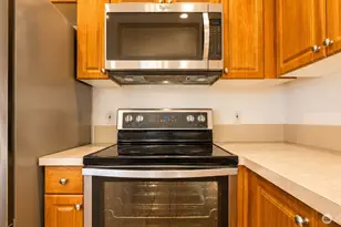 13000 Admiralty Way, Everett, WA 98204 - Photo 6