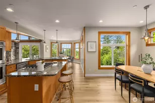 15110 SE 53rd Pl, Bellevue, WA 98006 - Photo 16