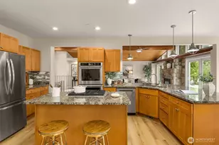 15110 SE 53rd Pl, Bellevue, WA 98006 - Photo 12