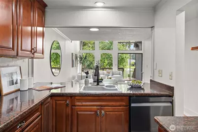 6788 138th Avenue NE #623, Redmond, WA 98052 - Photo 10