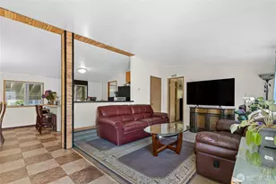 607 SE 37th St, Auburn, WA 98002 - Photo 16