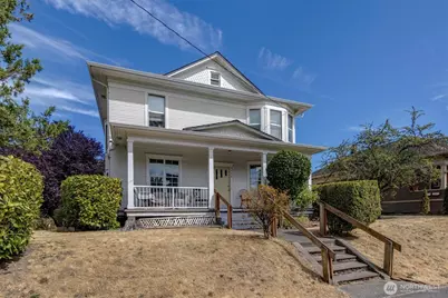 5522 12th Avenue NE, Seattle, WA 98105 - Photo 1