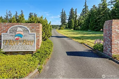 1951 Journey's End Lane, Camano Island, WA 98282 - Photo 40