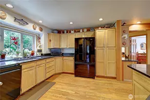1951 Journey's End Ln, Camano Island, WA 98282 - Photo 18