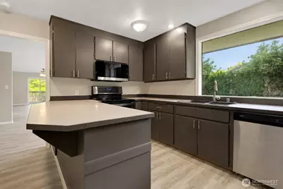 16507 122nd Avenue E, Puyallup, WA 98374 - Photo 2