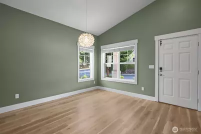 6527 Francis Avenue SE, Auburn, WA 98092 - Photo 4