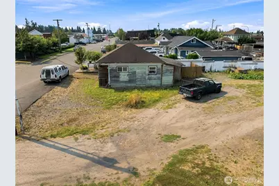 1642 3rd Street, Enumclaw, WA 98022 - Photo 6