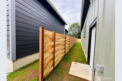 2013 Harding Road, Aberdeen, WA 98520 - Photo 24