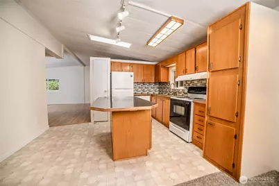 9251 Olalla Valley Road SE, Port Orchard, WA 98367 - Photo 16