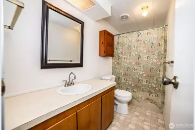 9251 Olalla Valley Road SE, Port Orchard, WA 98367 - Photo 24