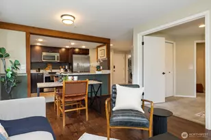 823 N 161st Pl, Seattle, WA 98133 - Photo 6