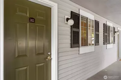 23339 Cedar Way #A302, Mountlake Terrace, WA 98043 - Photo 2