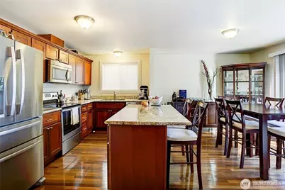 2357 NW 65th, Seattle, WA 98117 - Photo 2