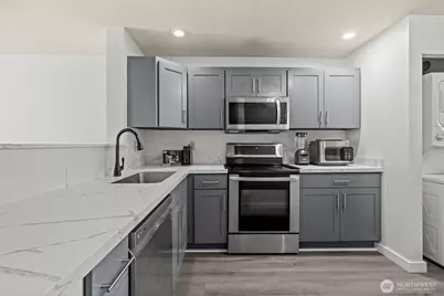 2100 S 336th Street #P4, Federal Way, WA 98003 - Photo 6