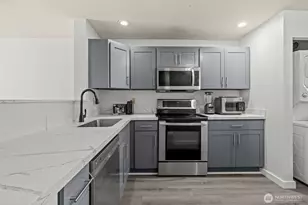 2100 S 336th St, Federal Way, WA 98003 - Photo 6