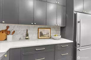 4011 SW Maryland Pl, Seattle, WA 98116 - Photo 12
