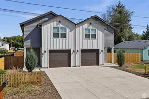957 Willow St, Kelso, WA 98626 - Photo 2