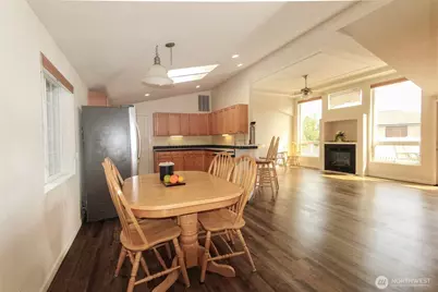 414 Willow Street SW, Orting, WA 98360 - Photo 6