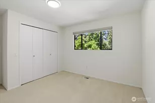 17816 NE 12th St, Bellevue, WA 98008 - Photo 22