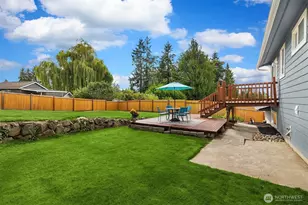 10125 NE 202nd St, Bothell, WA 98011 - Photo 26