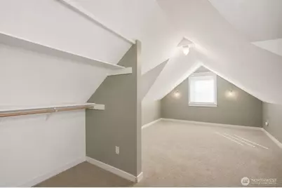 10532 Evanston Avenue N, Seattle, WA 98133 - Photo 28