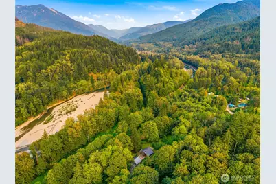 71509 NE Old Cascade Highway, Skykomish, WA 98288 - Photo 2