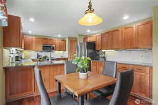 9805 76th St SW, Lakewood, WA 98498 - Photo 10