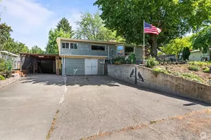 209 S 7th St, Dayton, WA 99328 - Photo 2