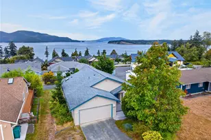 3812 W 3rd St, Anacortes, WA 98221 - Photo 1