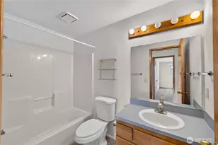 3812 W 3rd St, Anacortes, WA 98221 - Photo 12