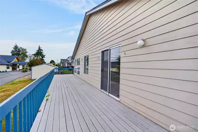 3812 W 3rd Street, Anacortes, WA 98221 - Photo 26