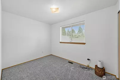 7603 46th Avenue E, Tacoma, WA 98443 - Photo 24