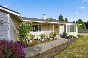 7603 46th Ave E, Tacoma, WA 98443 - Photo 2