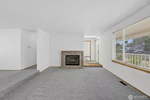 7603 46th Ave E, Tacoma, WA 98443 - Photo 4