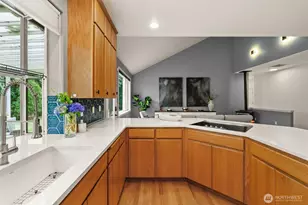 6401 91st Ave Ct W, University Place, WA 98467 - Photo 12