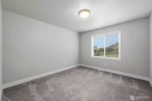 28616 239th Pl SE, Maple Valley, WA 98038 - Photo 32