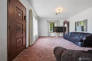 514 Violet Meadow St S, Tacoma, WA 98444 - Photo 6