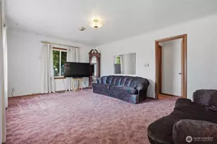 514 Violet Meadow St S, Tacoma, WA 98444 - Photo 10