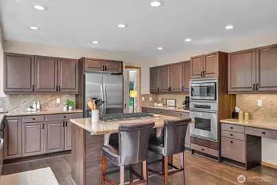 18817 NE 157th Street, Woodinville, WA 98072 - Photo 18