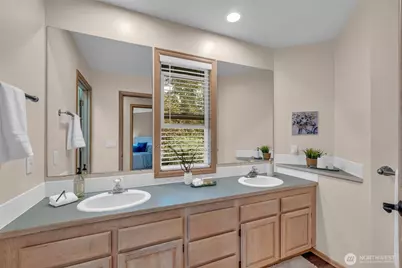 18817 NE 157th Street, Woodinville, WA 98072 - Photo 30