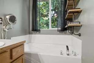 2977 NE Loyola St, Bremerton, WA 98311 - Photo 22